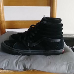 Mens shoes